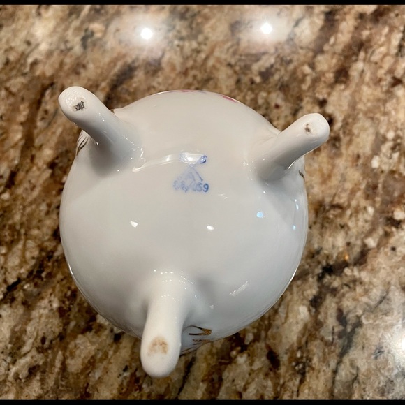 Egg cup - Picture 2 of 3